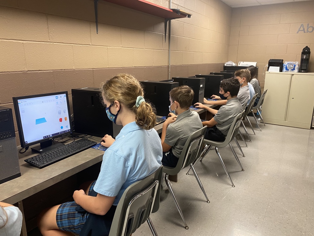Learning Tinkercad!